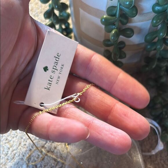 NWT Kate Spade Gold Pendant Necklace - Picture 3 of 11